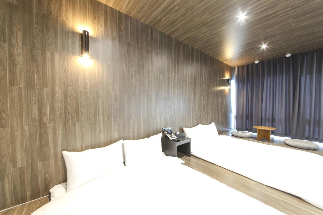 City Hotel The Busan Metro Exterior foto