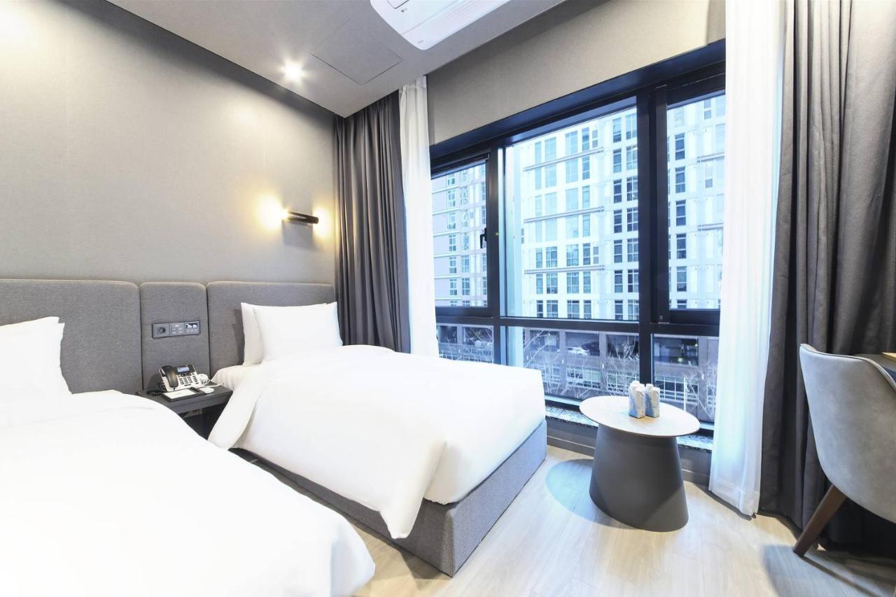 City Hotel The Busan Metro Exterior foto